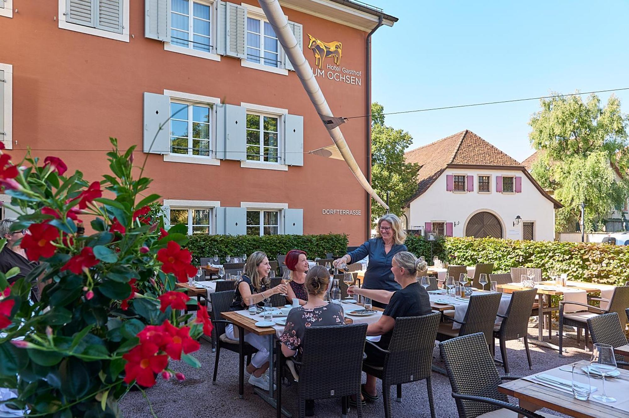 Hotel Gasthof Zum Ochsen Arlesheim Exterior foto